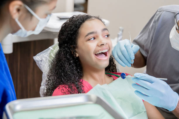 Best Emergency Dental Extractions in Kaser, NY