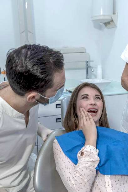 Best Mobile Emergency Dentist in Kaser, NY